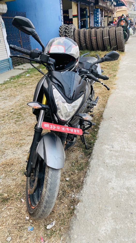 2017 Bajaj NS 200, photo 3