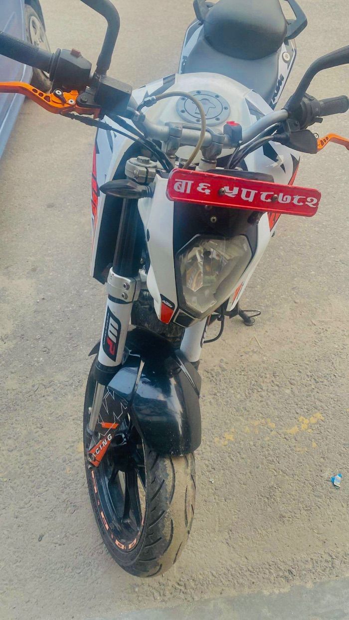 2014 KTM Duke 200