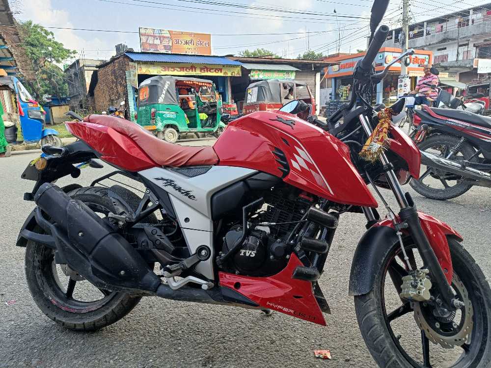 2021 TVS Apache RTR 160 4V, photo 2