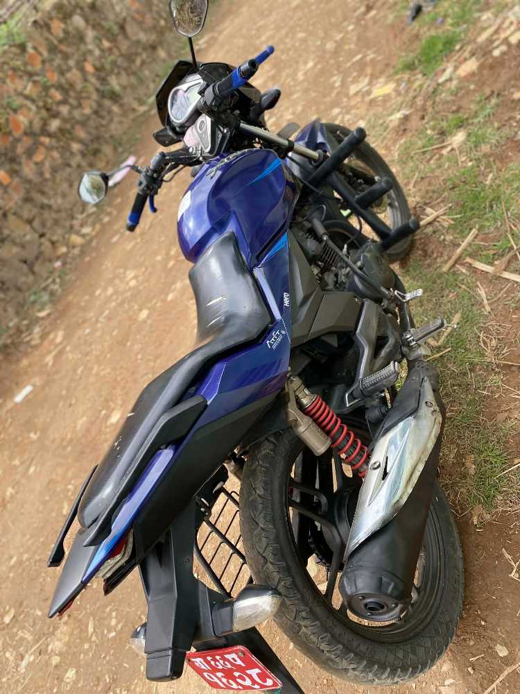 2014 Hero Xtreme, photo 5