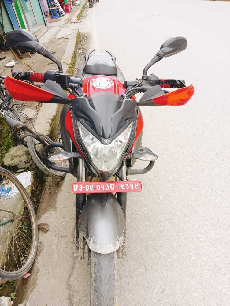 2019 Bajaj NS 200, photo 2