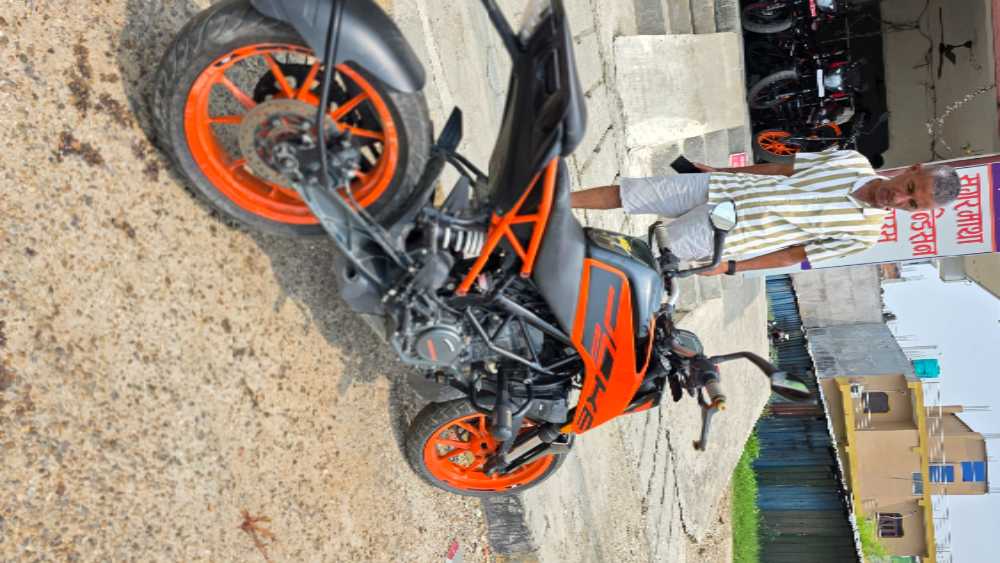 2022 KTM Duke 200, photo 4
