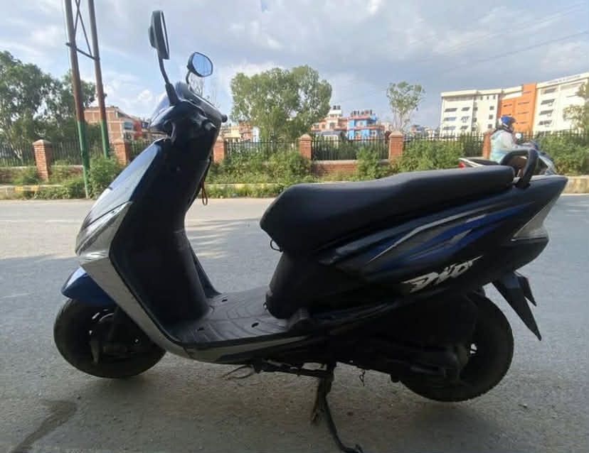 2011 Honda Dio, photo 3