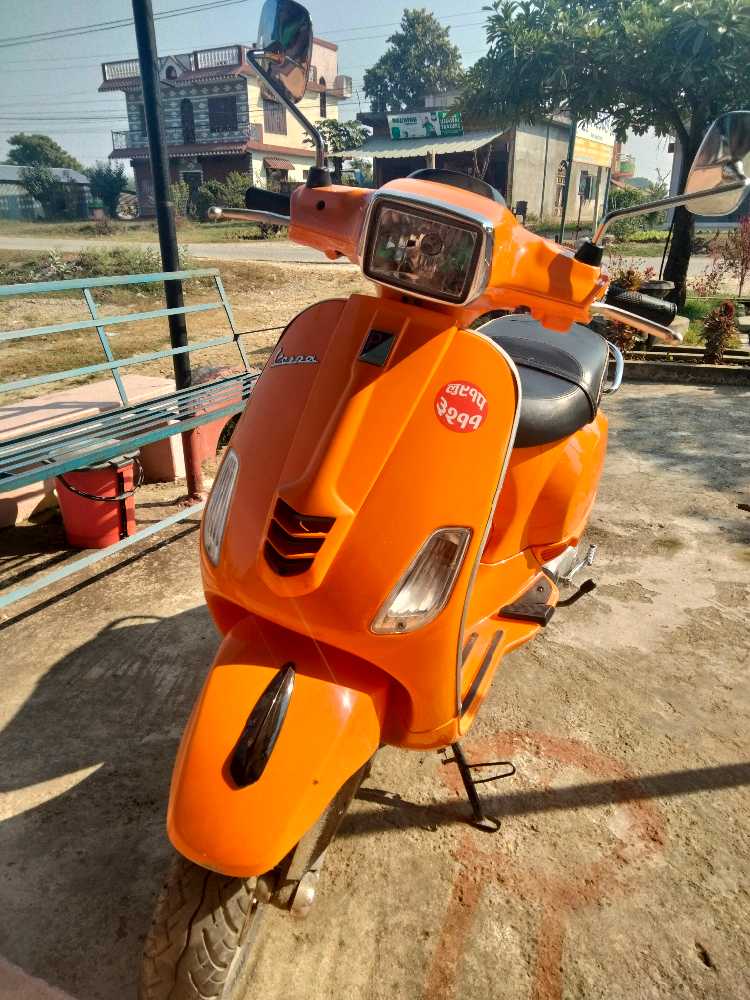 2018 Vespa SXL 125, photo 2