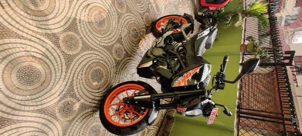2017 KTM Duke 200, photo 4