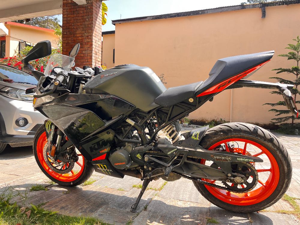 2020 KTM Duke 125