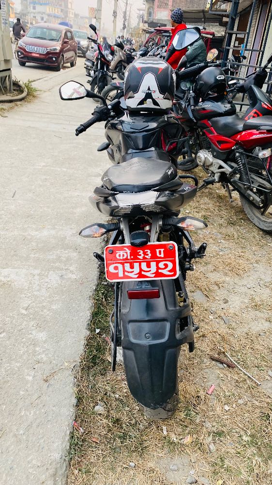 2017 Bajaj NS 200, photo 2