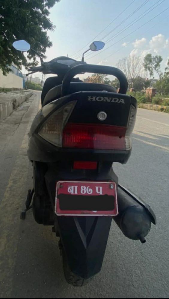2011 Honda Dio, photo 2