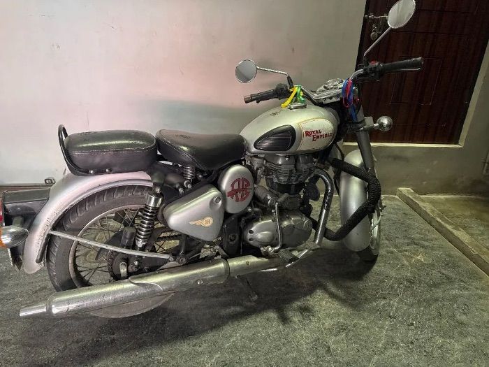 2013 Royal Enfield Classic 350, photo 2