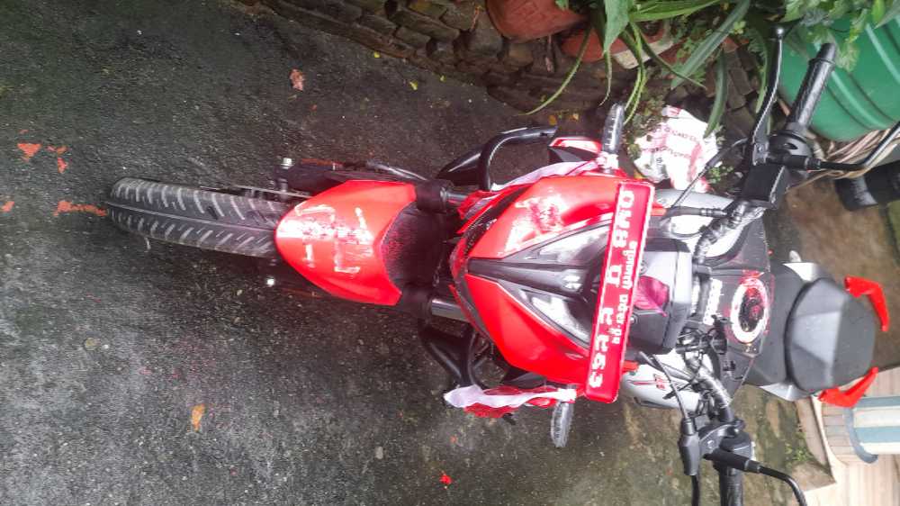 2024 Hero Xtreme, photo 4