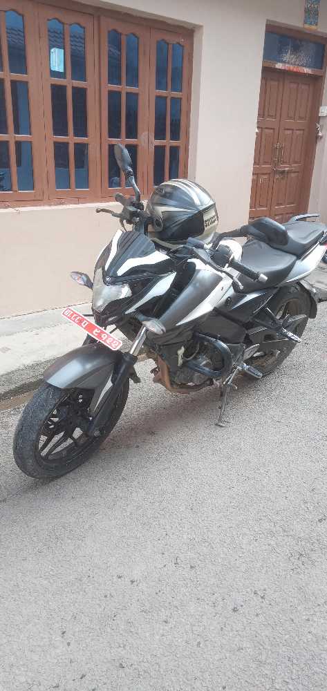 2017 Bajaj NS 200, photo 2