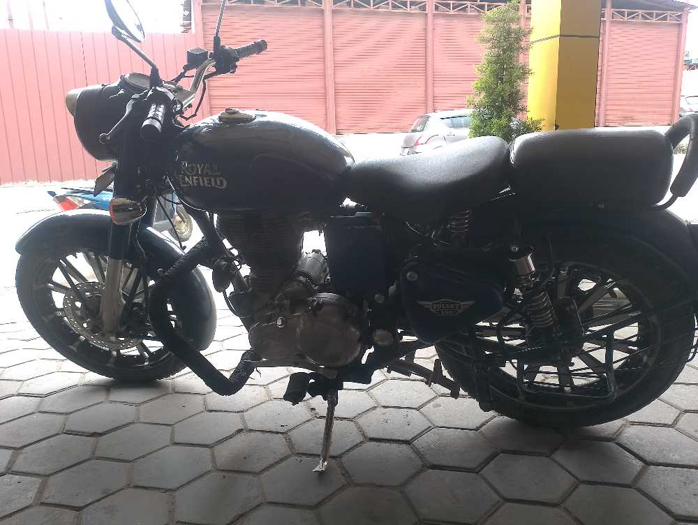 2017 Royal Enfield Classic 350, photo 2