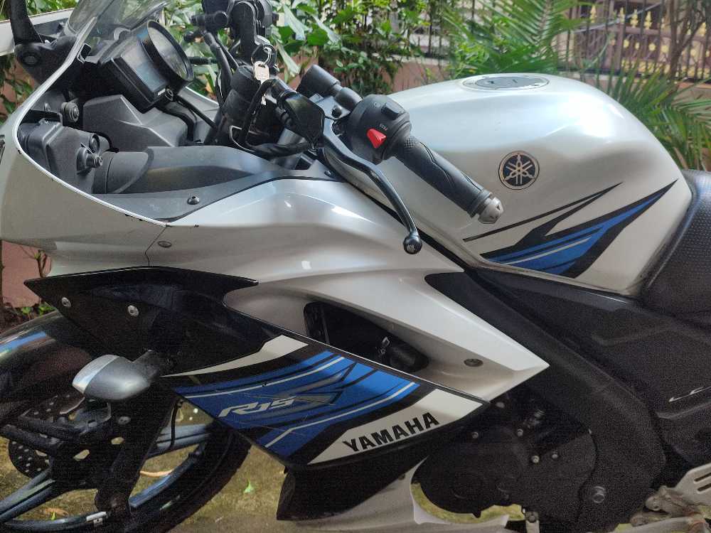 2019 Yamaha R15, photo 3