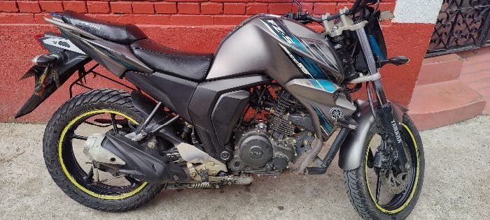 2019 Yamaha R15, photo 4