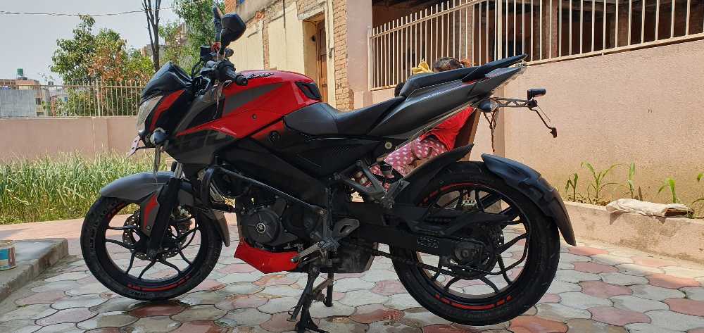 2018 Bajaj NS 200, photo 6