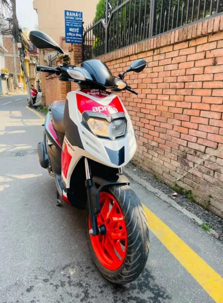 2020 Aprilia SR 150, photo 3