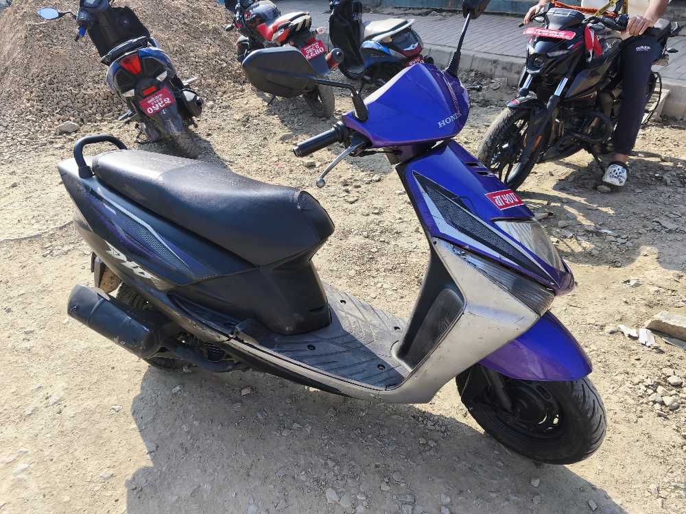 2012 Honda Dio, photo 2