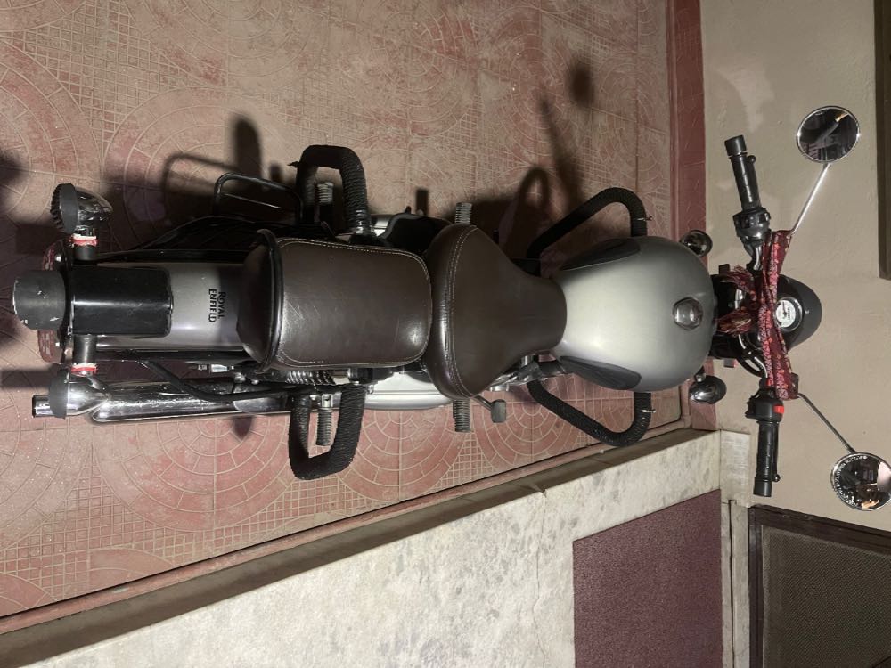 2019 Royal Enfield Classic 350, photo 2
