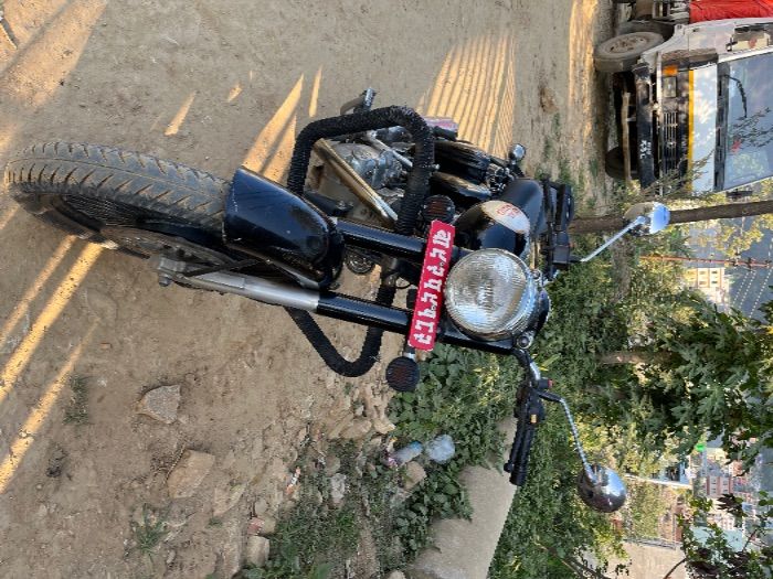 2018 Royal Enfield Classic 350, photo 2