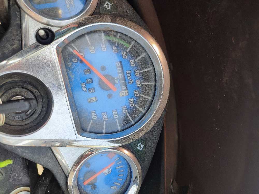 2019 Hero Super Splendor, photo 4