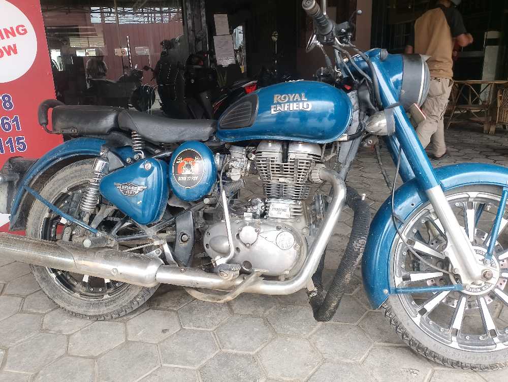 2017 Royal Enfield Classic 350, photo 4