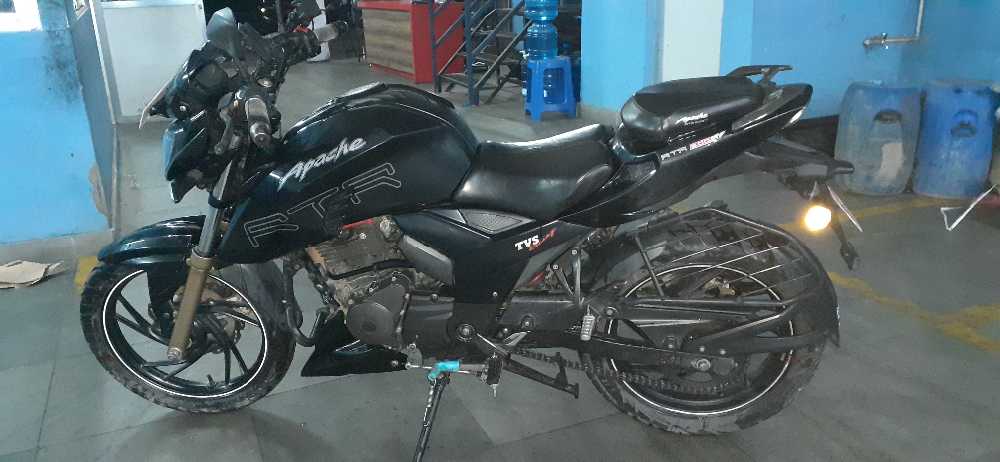 2015 TVS Apache RTR 160, photo 2