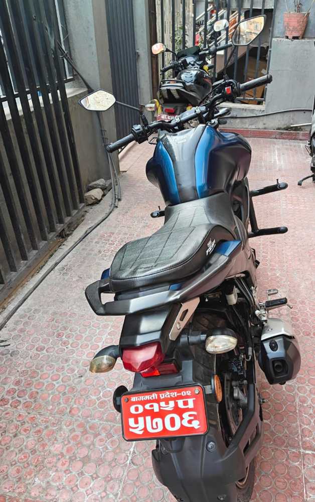 2020 Yamaha R15, photo 2