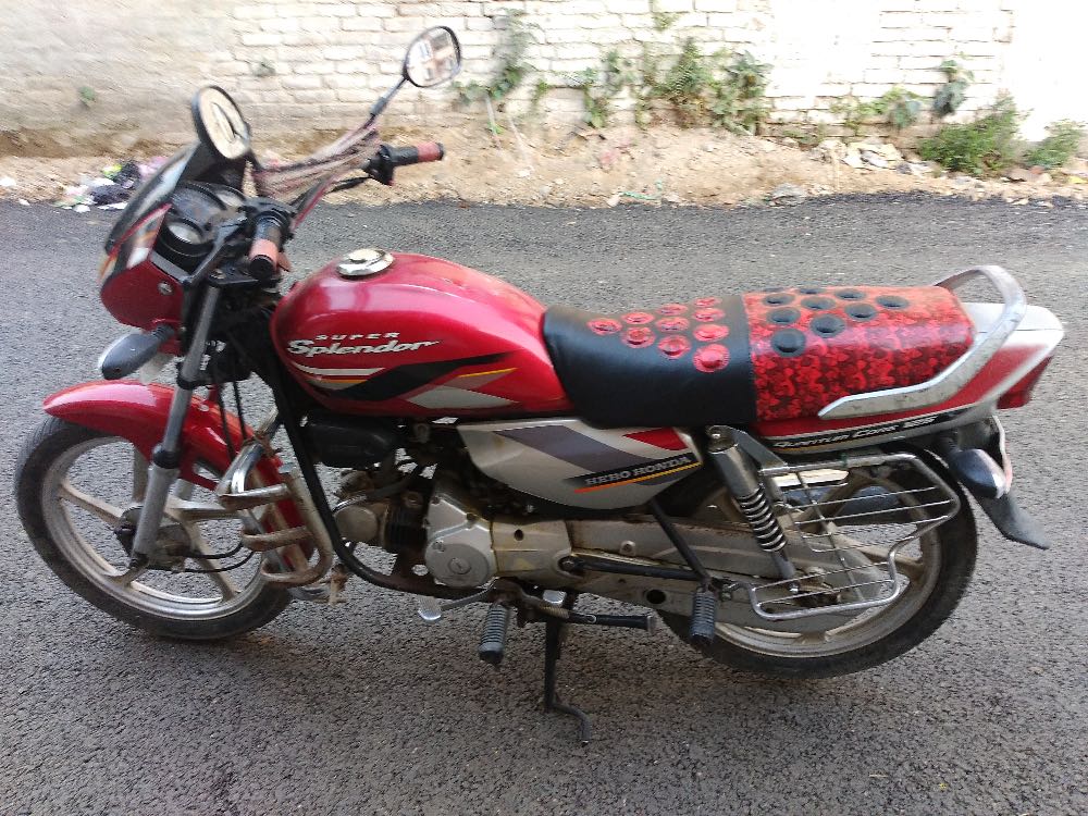 2009 Hero Super Splendor, photo 2