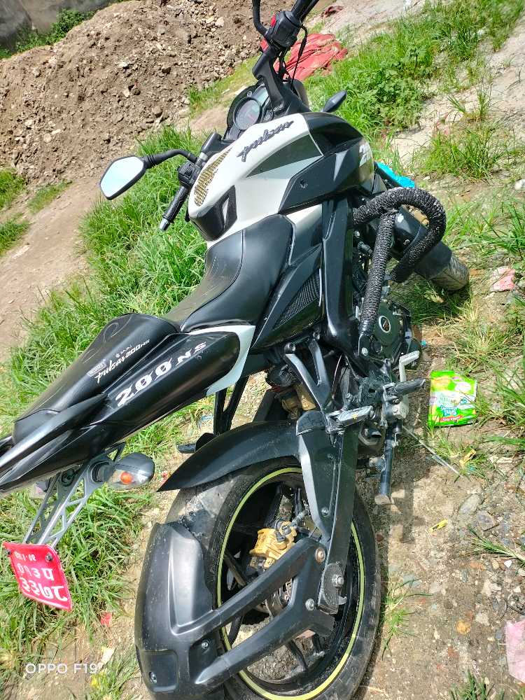 2019 Bajaj NS 200