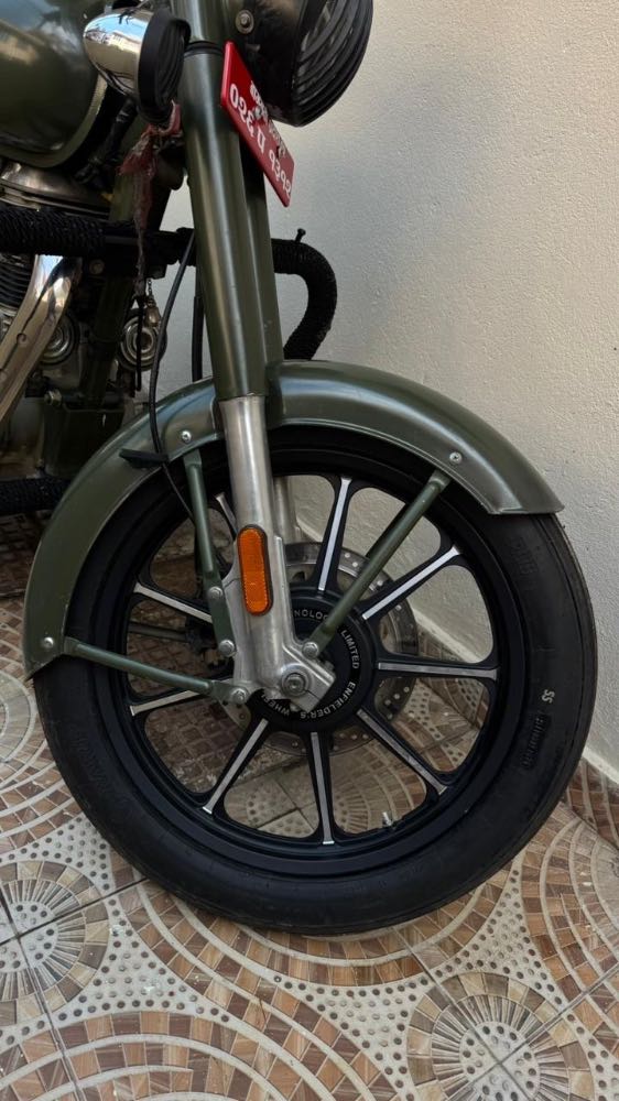 0 Royal Enfield Classic 350, photo 4