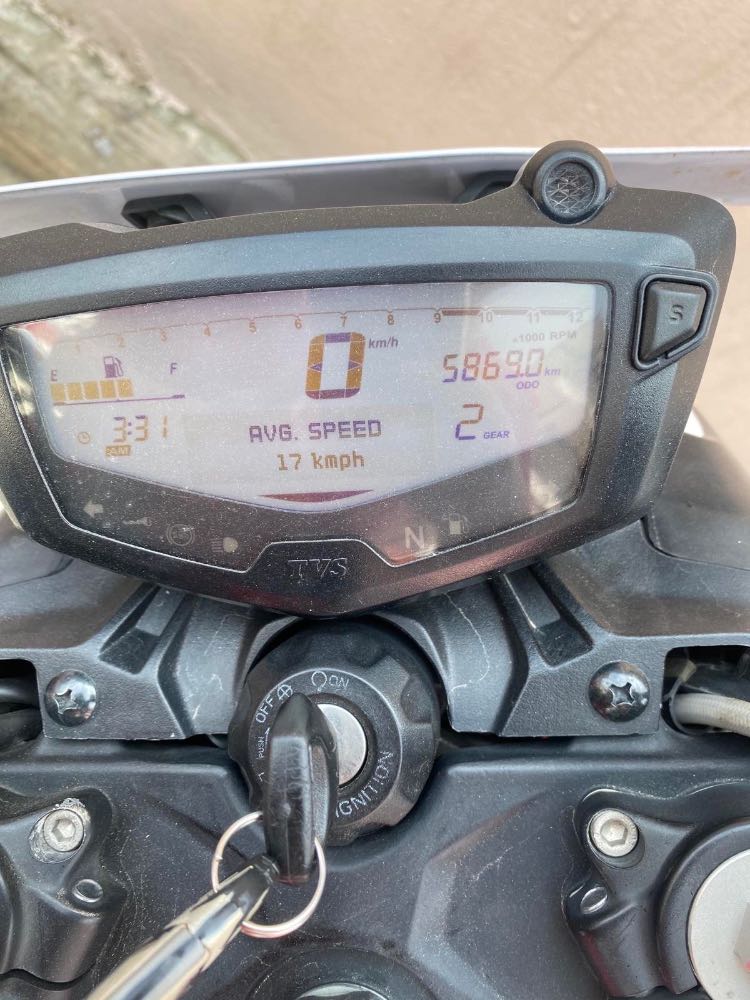 2020 TVS Apache RTR 160, photo 2