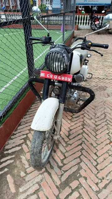 2018 Royal Enfield Classic 350, photo 4
