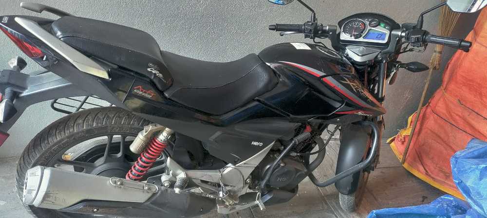 2018 Hero Xtreme, photo 3