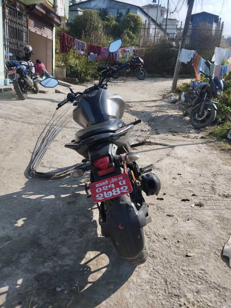 2020 Yamaha R15, photo 2