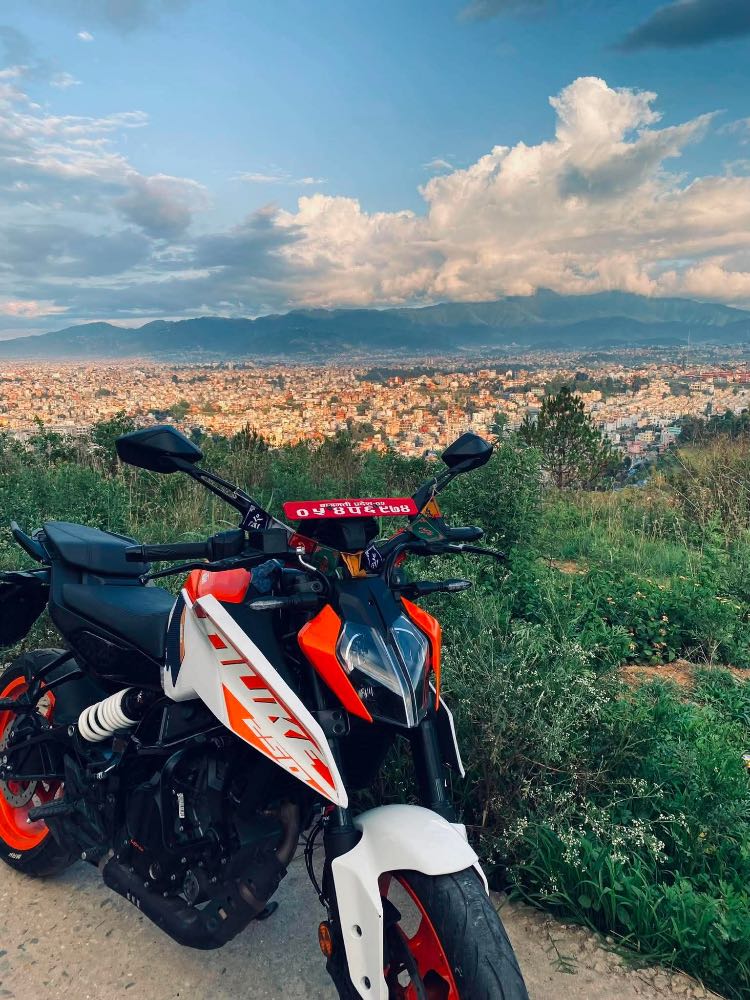 2024 KTM Duke 250