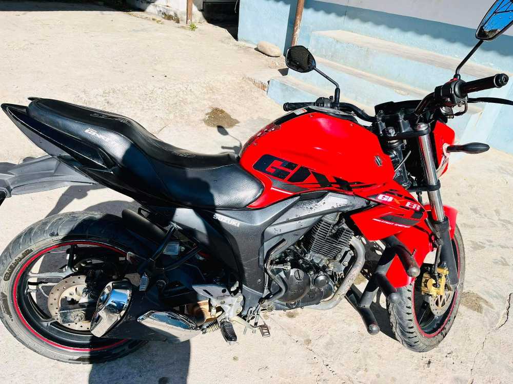 2017 Suzuki Gixxer 150, photo 2