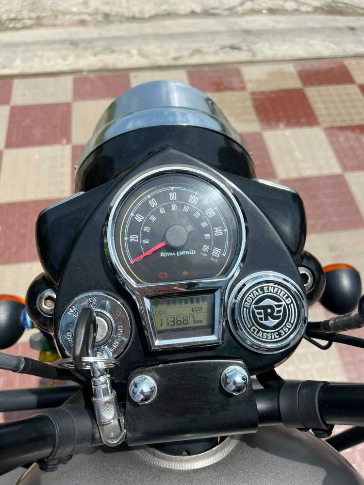 2024 Royal Enfield Classic 350, photo 2