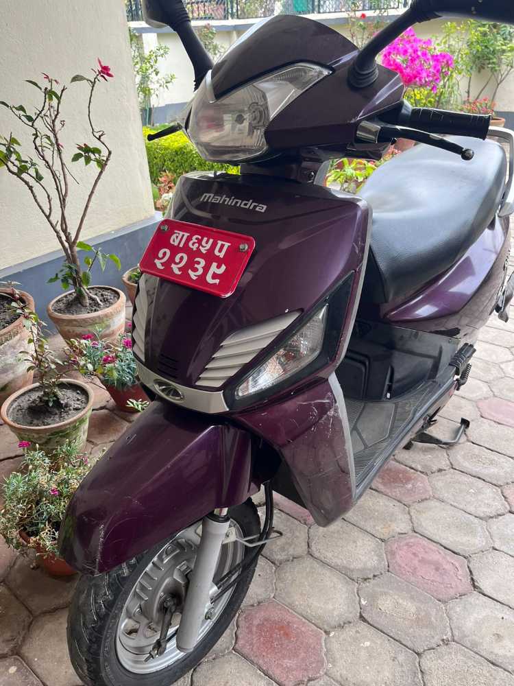 2014 Mahindra Gusto