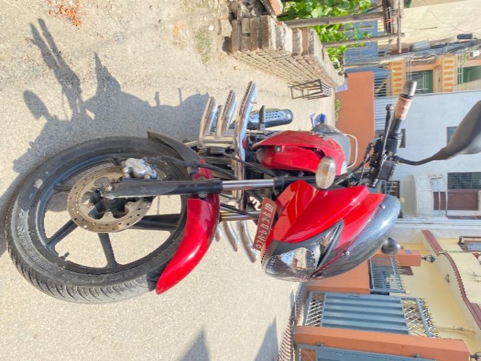 2013 Bajaj Plusar 150, photo 4