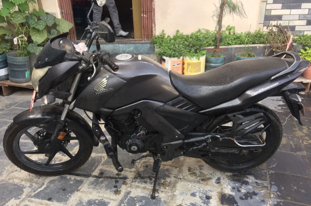 2016 Honda CB Unicorn 160, photo 2