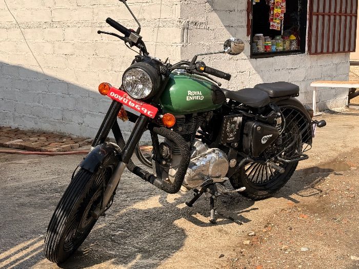 2018 Royal Enfield Classic 350, photo 2