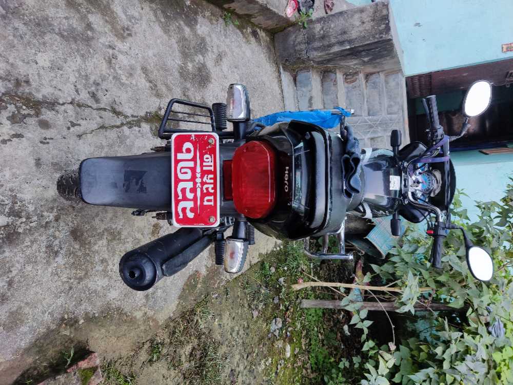 2018 Hero Splendor, photo 2