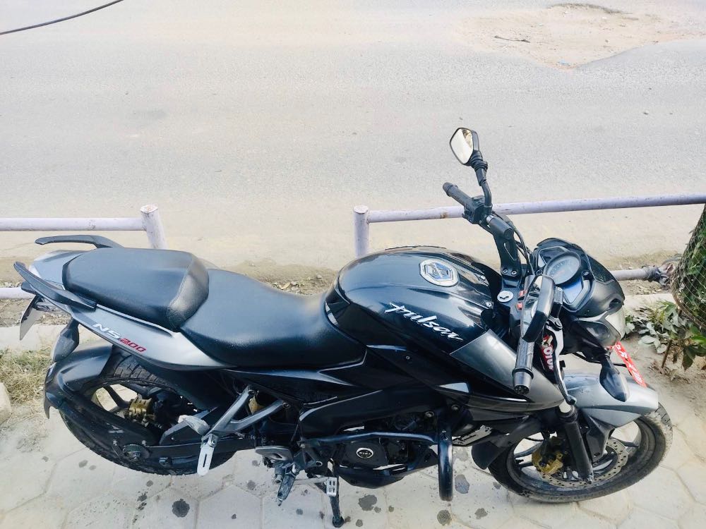 2019 Bajaj Plusar 150, photo 2