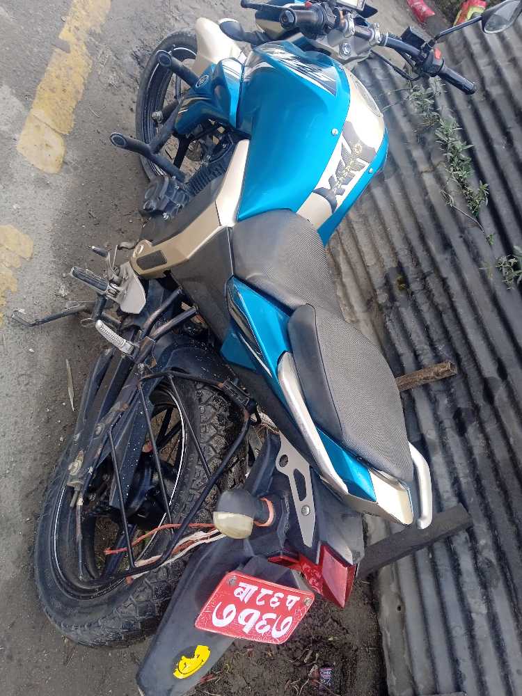 2017 Yamaha FZS, photo 2