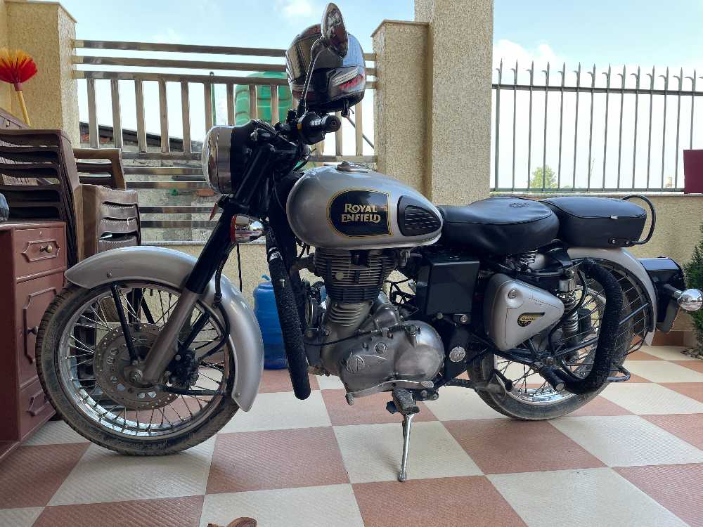 2015 Royal Enfield Classic 350, photo 3