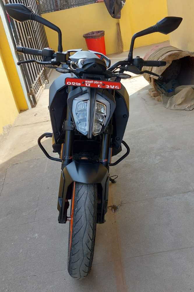 2021 KTM Duke 250, photo 3